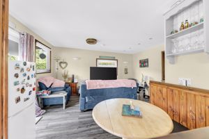 Photo 31- click for photo gallery